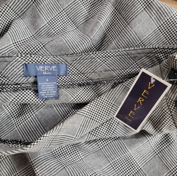 NWT VERVE Blues Check Asymmetrical Gray w/Buttons $60 Skirt Size-4 - Picture 4 of 8